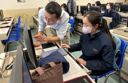香港|香港插班|香港中学|香港新移民|新来港家庭|香港Band1中学|香港中学|香港插班申请|香港升中|香港春季插班|香港秋季插班|内地转学香港|香港东区|香港中学插班|张祝珊英文中学
