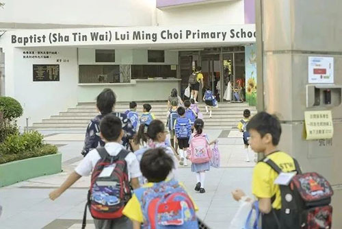 震惊！香港小学不给学生设置操场？真的有这么寸土寸金吗？