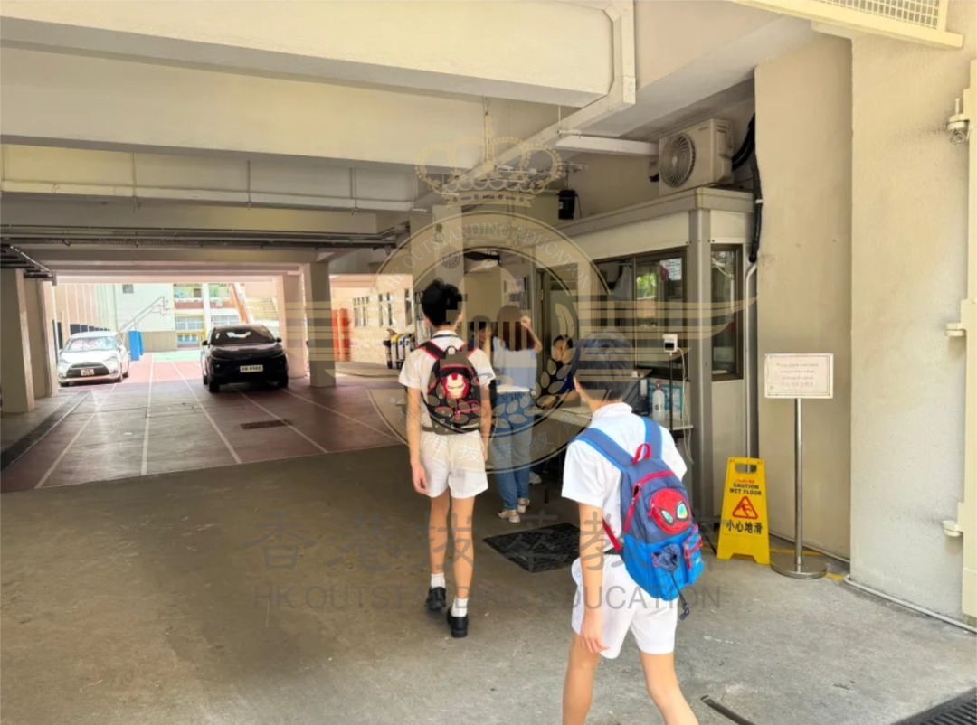 香港秋季插班攻略:学生上学背景图 香港秋季插班攻略:学生上学背景图