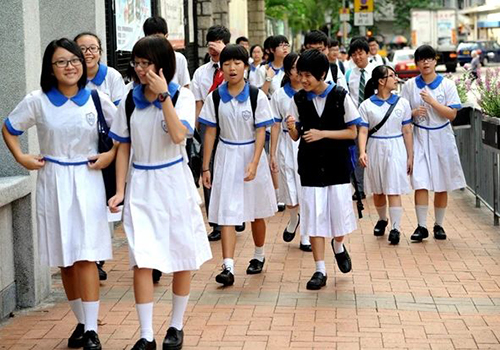 辟谣！香港Band2中学很垃圾？不！考港八大、清北学生大有人在！