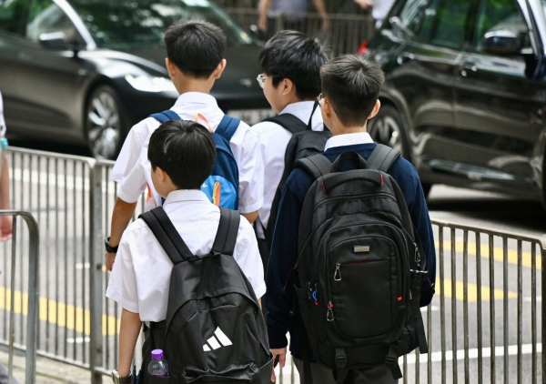 中学杀校 | 长洲官中与邓肇坚维多利亚官中将于2026/27学年启动合并